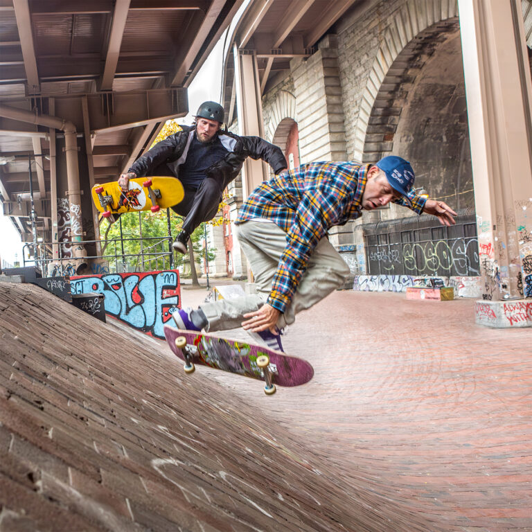 Mike Gonz - Photography by RobxWallace